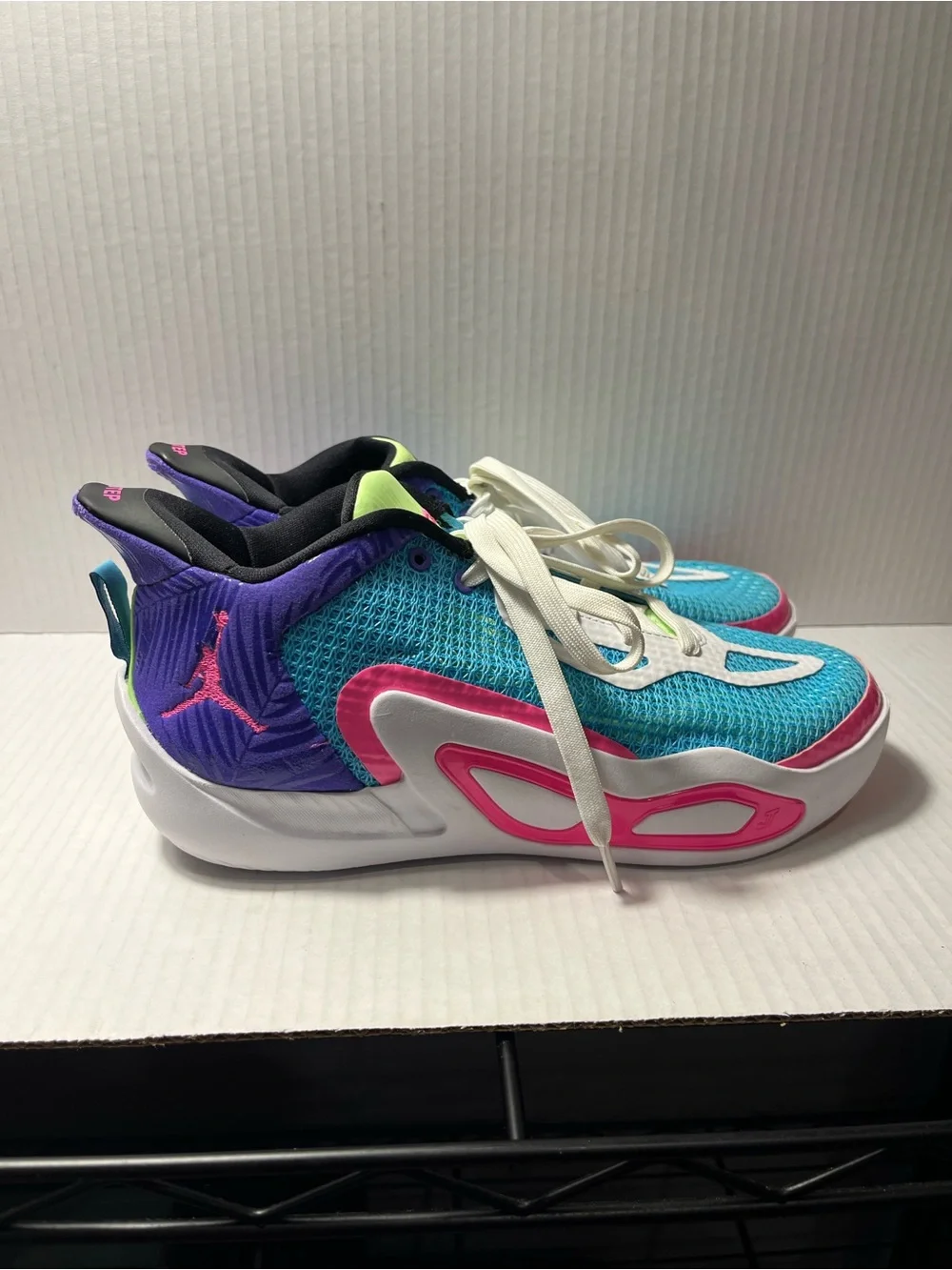 (GS) Air Jordan Tatum 1 'Wave Runner' FV0172-400 Youth size 6